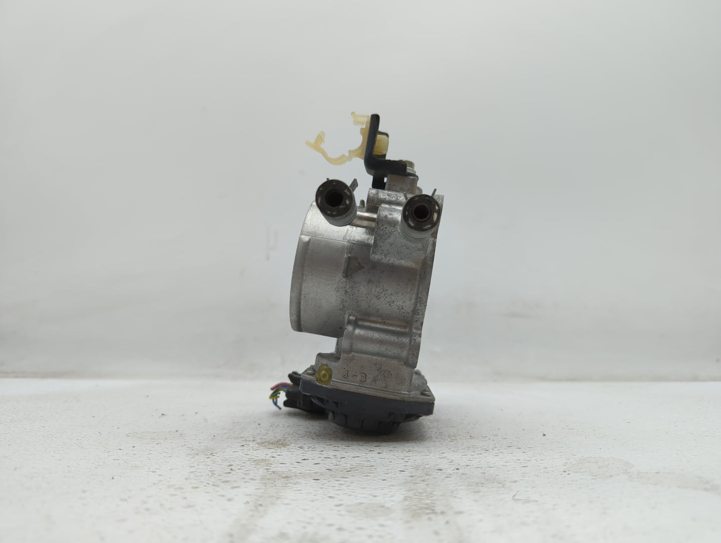 2009-2018 Toyota Rav4 Throttle Body P/N:22030-36010 22030-0V010 Fits Fits 2009 2010 2011 2012 2013 2014 2015 2016 2017 2018 