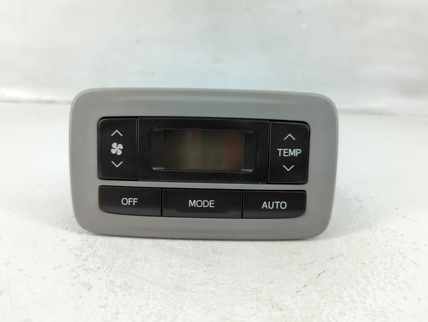 2015-2020 Toyota Sienna Climate Control Module Temperature AC/Heater Replacement P/N:75D875 Fits OEM Used Auto Parts - Oemus