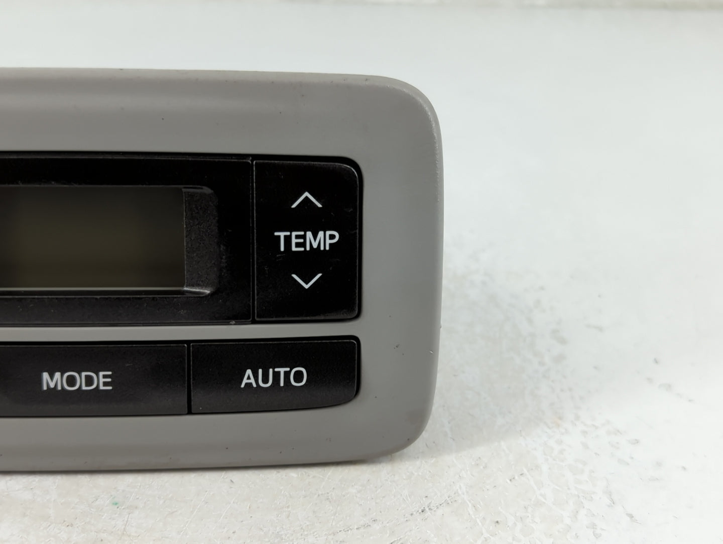 2015-2020 Toyota Sienna Climate Control Module Temperature AC/Heater Replacement P/N:75D875 Fits OEM Used Auto Parts - Oemus