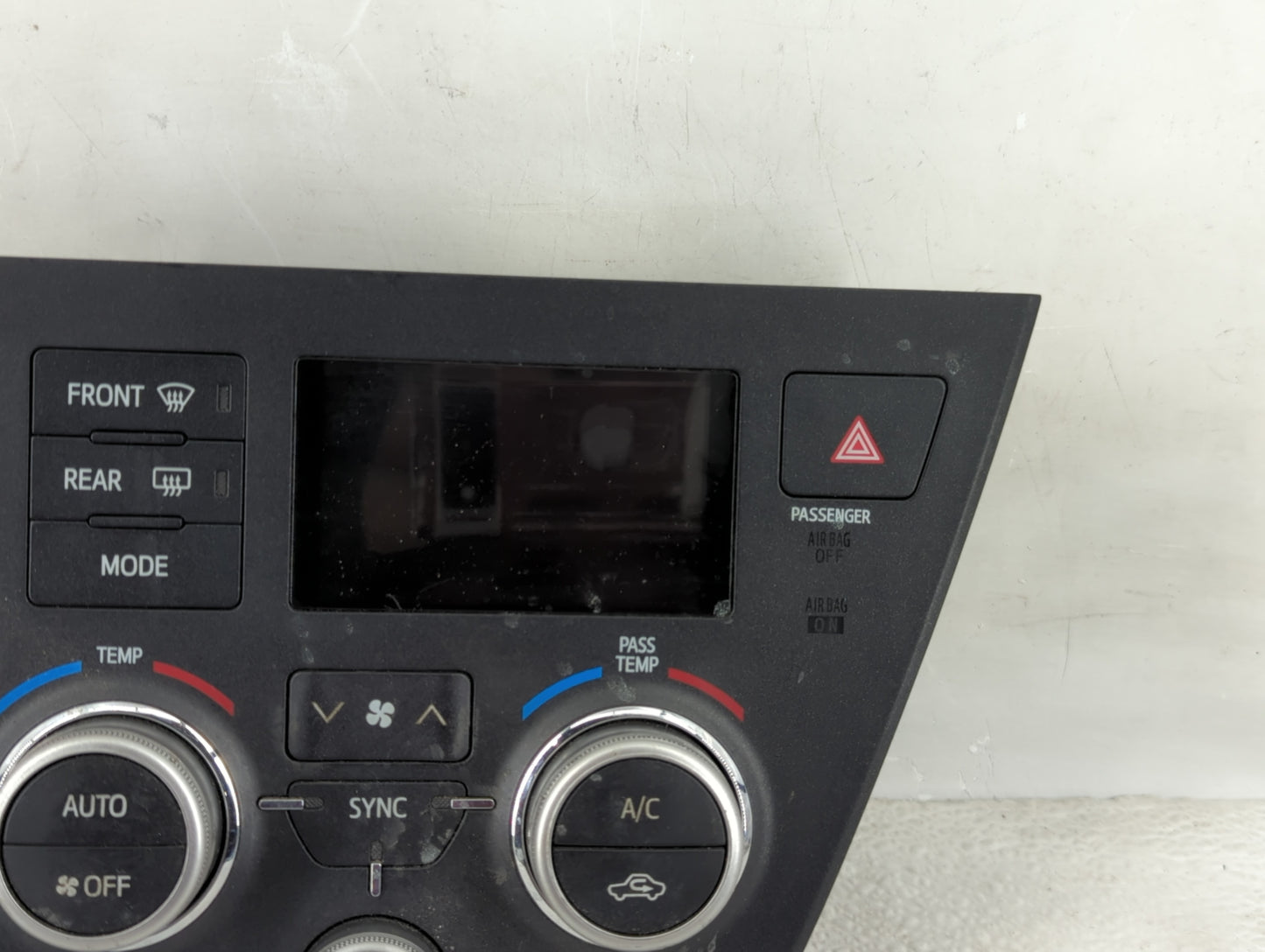 2015-2017 Toyota Sienna Climate Control Module Temperature AC/Heater Replacement P/N:55412-08060 Fits Fits 2015 2016 2017 OE