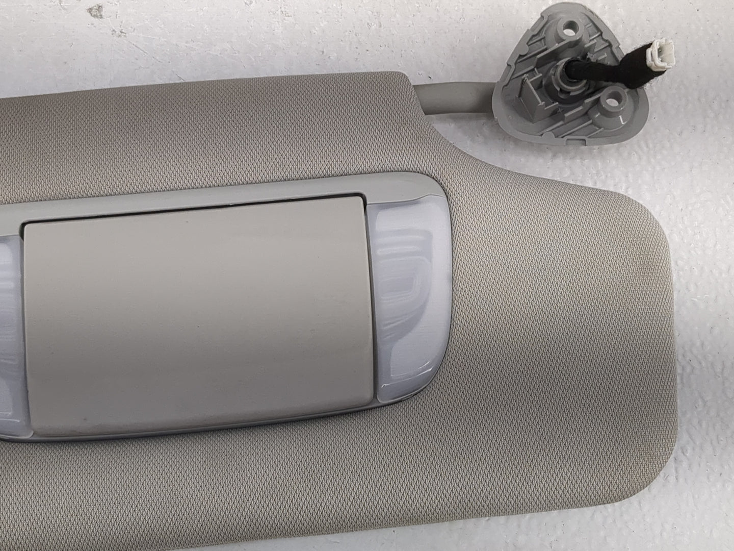 2015-2020 Toyota Sienna Sun Visor Shade Replacement Driver Left Mirror Fits Fits 2015 2016 2017 2018 2019 2020 OEM Used Auto