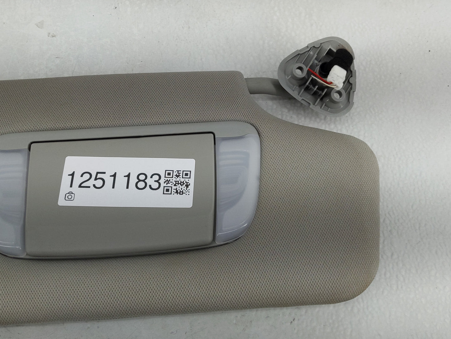 2015-2020 Toyota Sienna Sun Visor Shade Replacement Passenger Right Mirror Fits Fits 2015 2016 2017 2018 2019 2020 OEM Used 