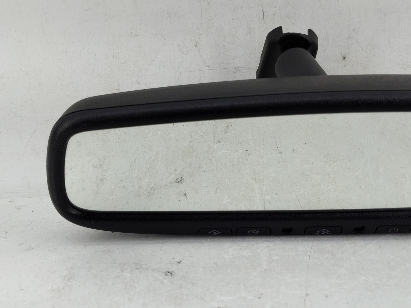 2015-2017 Toyota Sienna Interior Rear View Mirror Replacement OEM P/N:E11026378 Fits Fits 2015 2016 2017 OEM Used Auto Parts