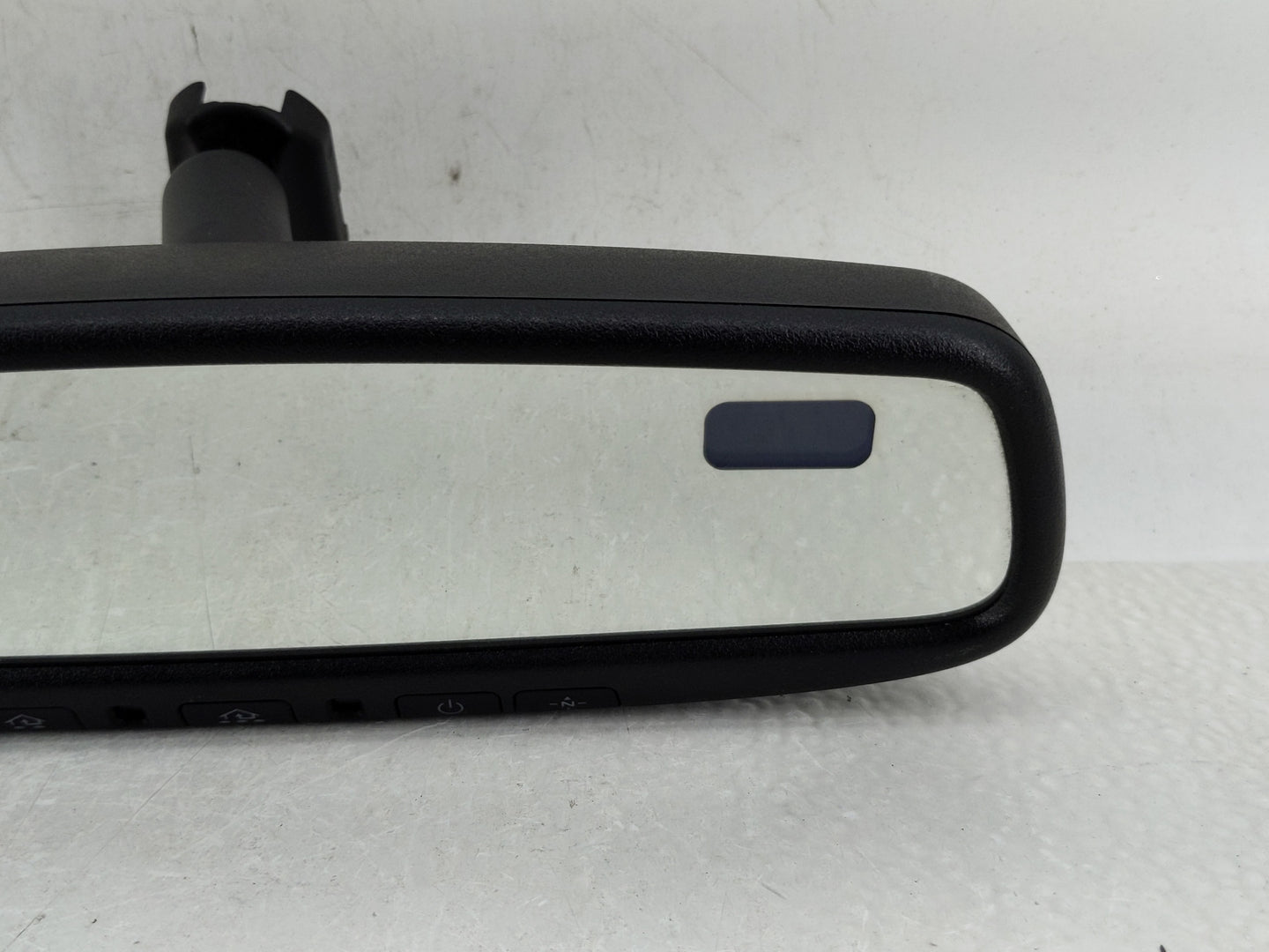 2015-2017 Toyota Sienna Interior Rear View Mirror Replacement OEM P/N:E11026378 Fits Fits 2015 2016 2017 OEM Used Auto Parts