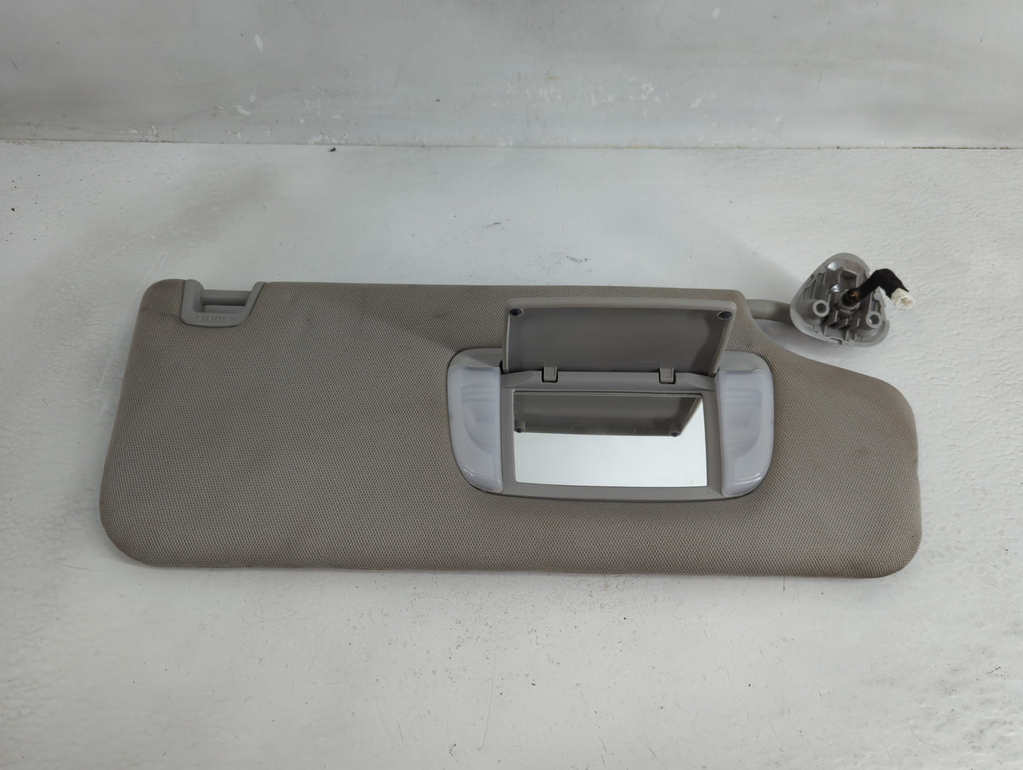 2015-2020 Toyota Sienna Sun Visor Shade Replacement Passenger Right Mirror Fits Fits 2015 2016 2017 2018 2019 2020 OEM Used 