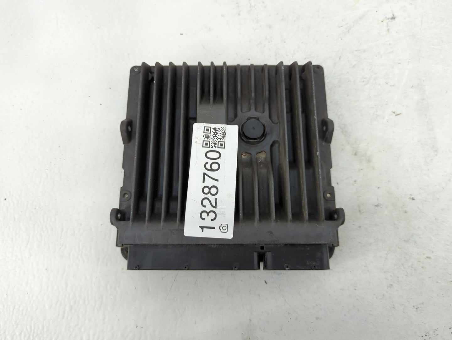 2017 Toyota Sienna PCM Engine Control Computer ECU ECM PCU OEM P/N:89661-08445 Fits OEM Used Auto Parts - Oemusedautoparts1.