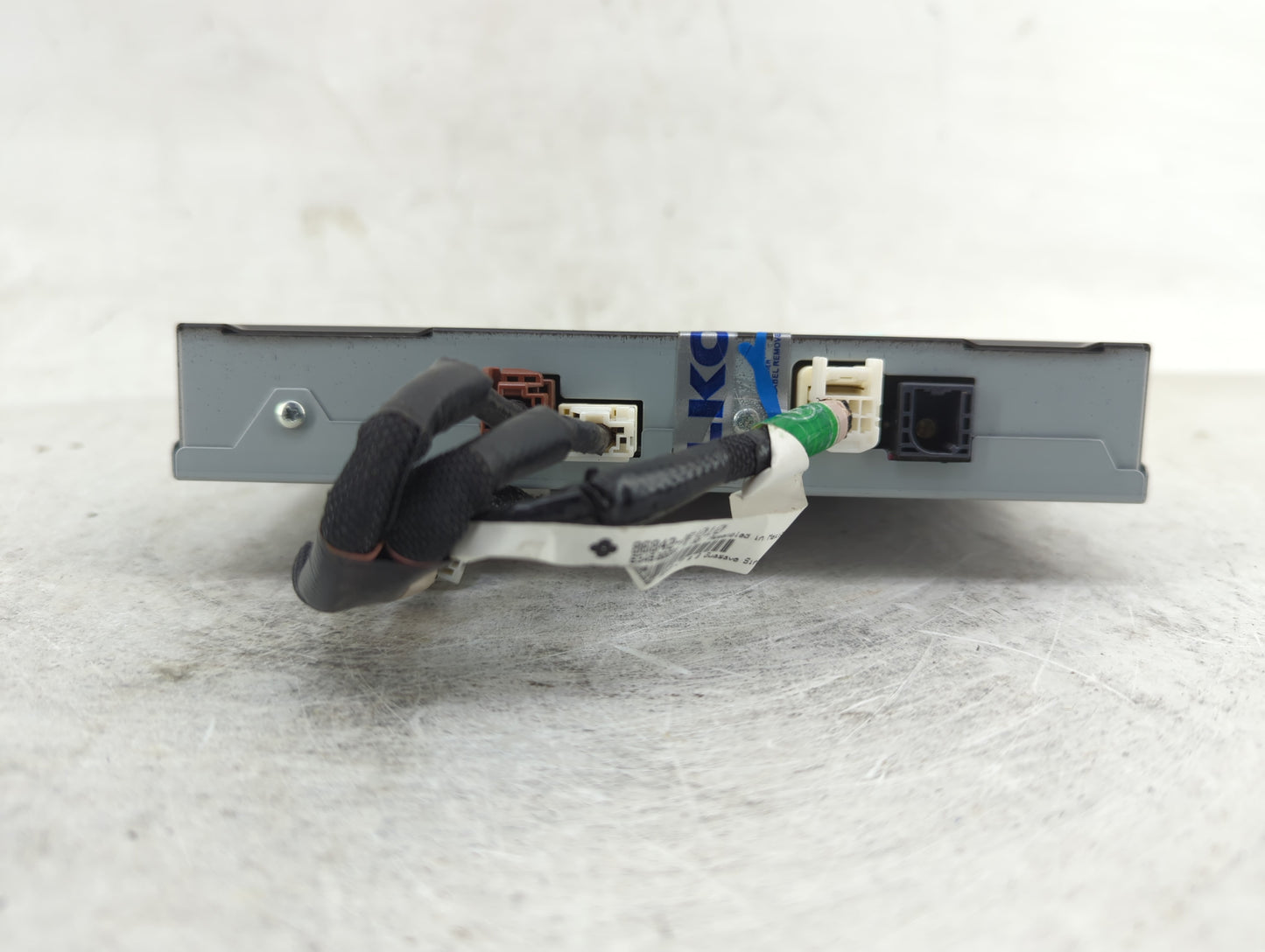 2015-2017 Toyota Sienna Radio AM FM Cd Player Receiver Replacement P/N:86180-0E011 Fits OEM Used Auto Parts - Oemusedautopar