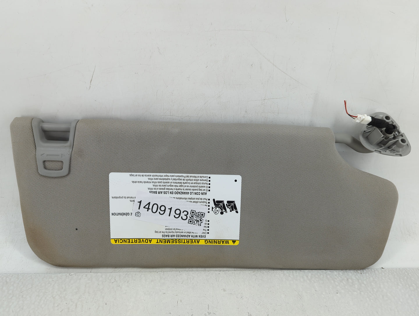 2015-2020 Toyota Sienna Sun Visor Shade Replacement Driver Left Mirror Fits Fits 2015 2016 2017 2018 2019 2020 OEM Used Auto