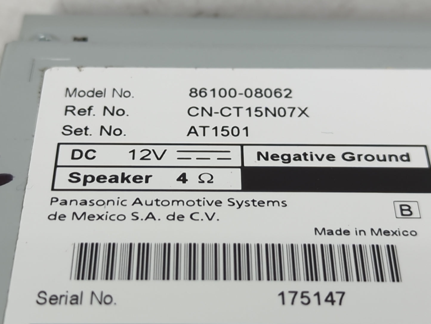 2016-2017 Toyota Sienna Radio AM FM Cd Player Receiver Replacement P/N:86100-08062 Fits Fits 2016 2017 OEM Used Auto Parts -