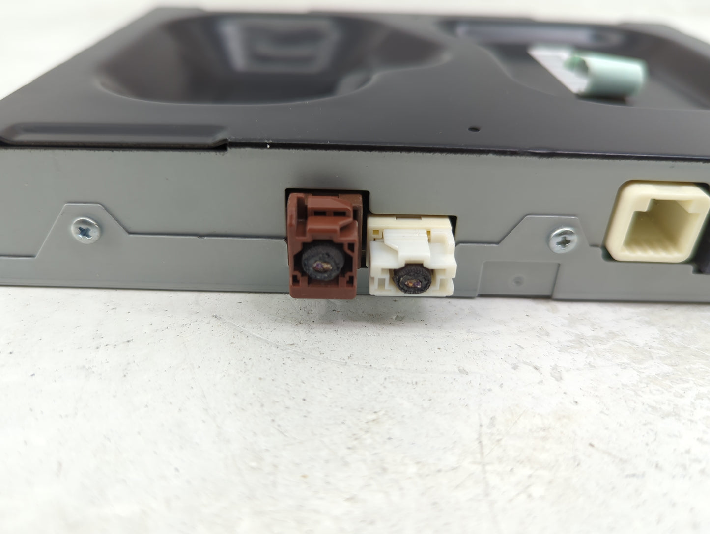 2015-2017 Toyota Sienna Radio AM FM Cd Player Receiver Replacement P/N:86180-0E011 Fits OEM Used Auto Parts - Oemusedautopar