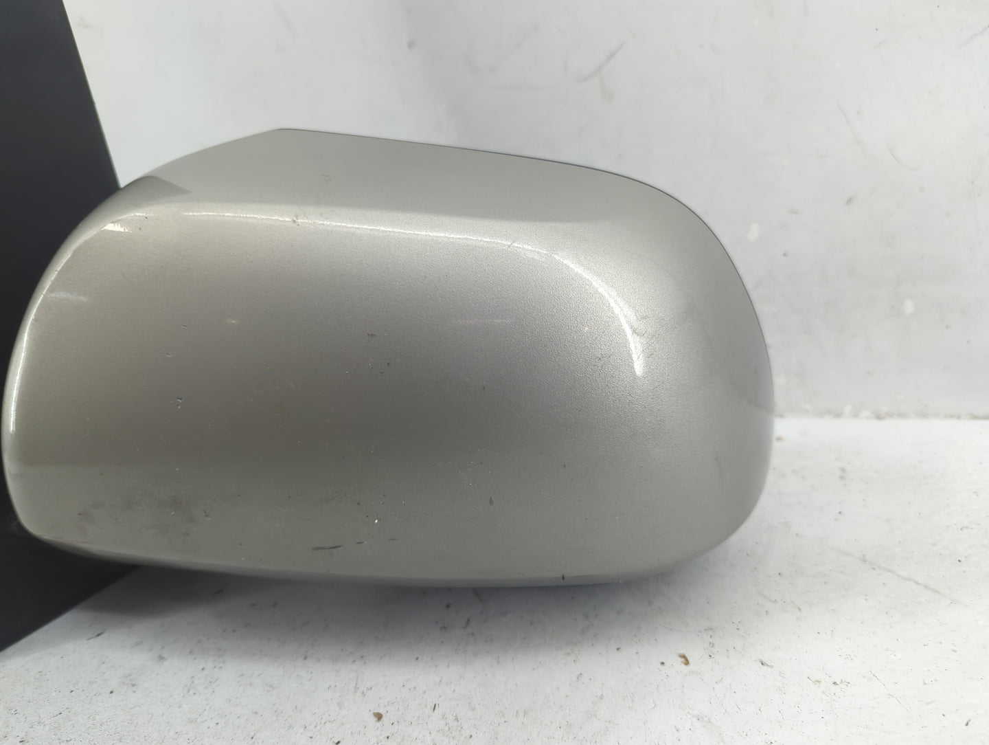 2015-2017 Toyota Sienna Driver Side View Mirror - Left Door Mirror OEM Used - Oemusedautoparts1.com