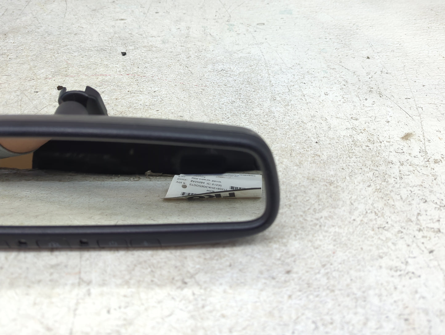 2015-2017 Toyota Sienna Interior Rear View Mirror Replacement OEM P/N:E11026378 Fits Fits 2015 2016 2017 OEM Used Auto Parts