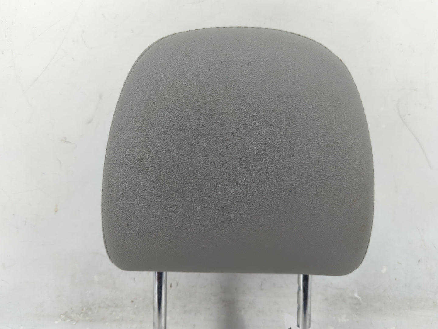2017 Toyota Sienna Headrest Head Rest Front Driver Seat Gray - Oemusedautoparts1.com