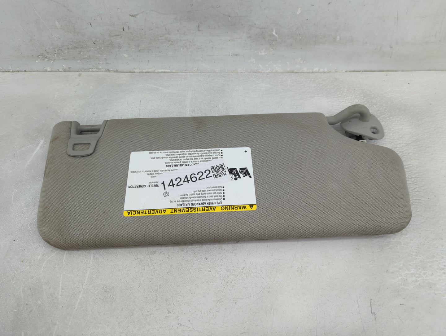 2015-2020 Toyota Sienna Sun Visor Shade Replacement Driver Left Mirror Fits Fits 2015 2016 2017 2018 2019 2020 OEM Used Auto