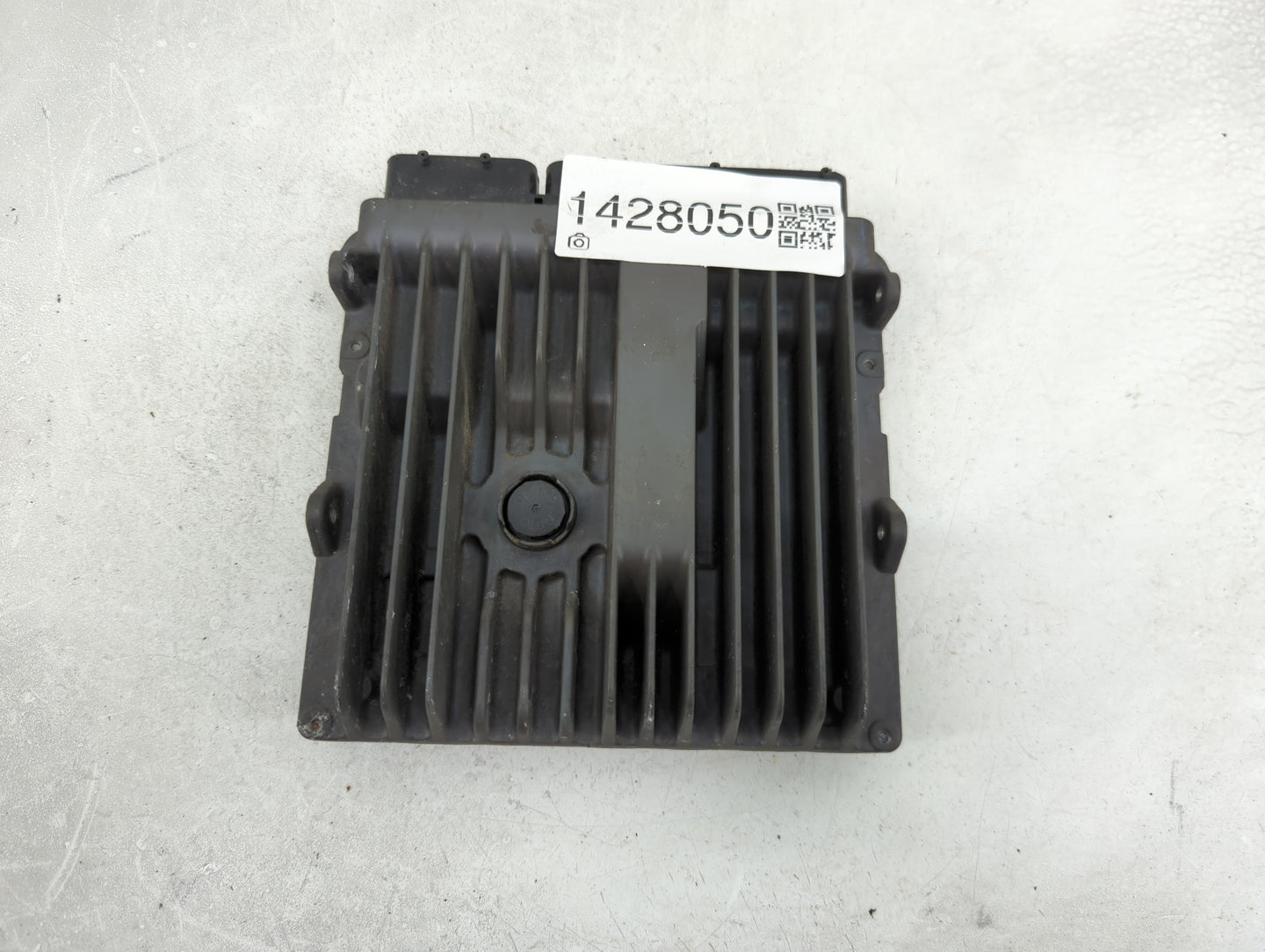 2017 Toyota Sienna PCM Engine Control Computer ECU ECM PCU OEM P/N:89661-08445 TN276200-6320 Fits OEM Used Auto Parts - Oemu