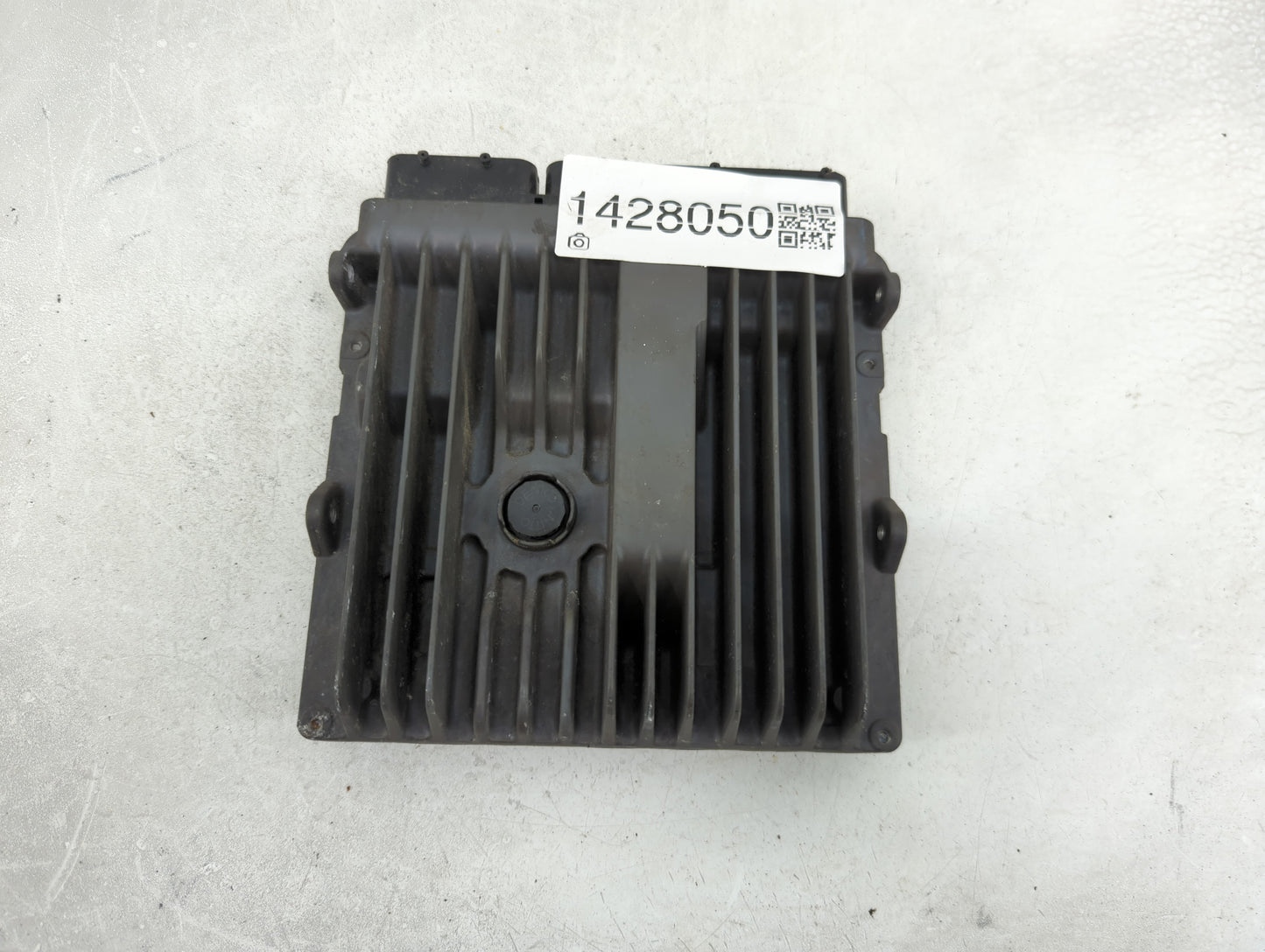 2017 Toyota Sienna PCM Engine Control Computer ECU ECM PCU OEM P/N:89661-08445 TN276200-6320 Fits OEM Used Auto Parts - Oemu