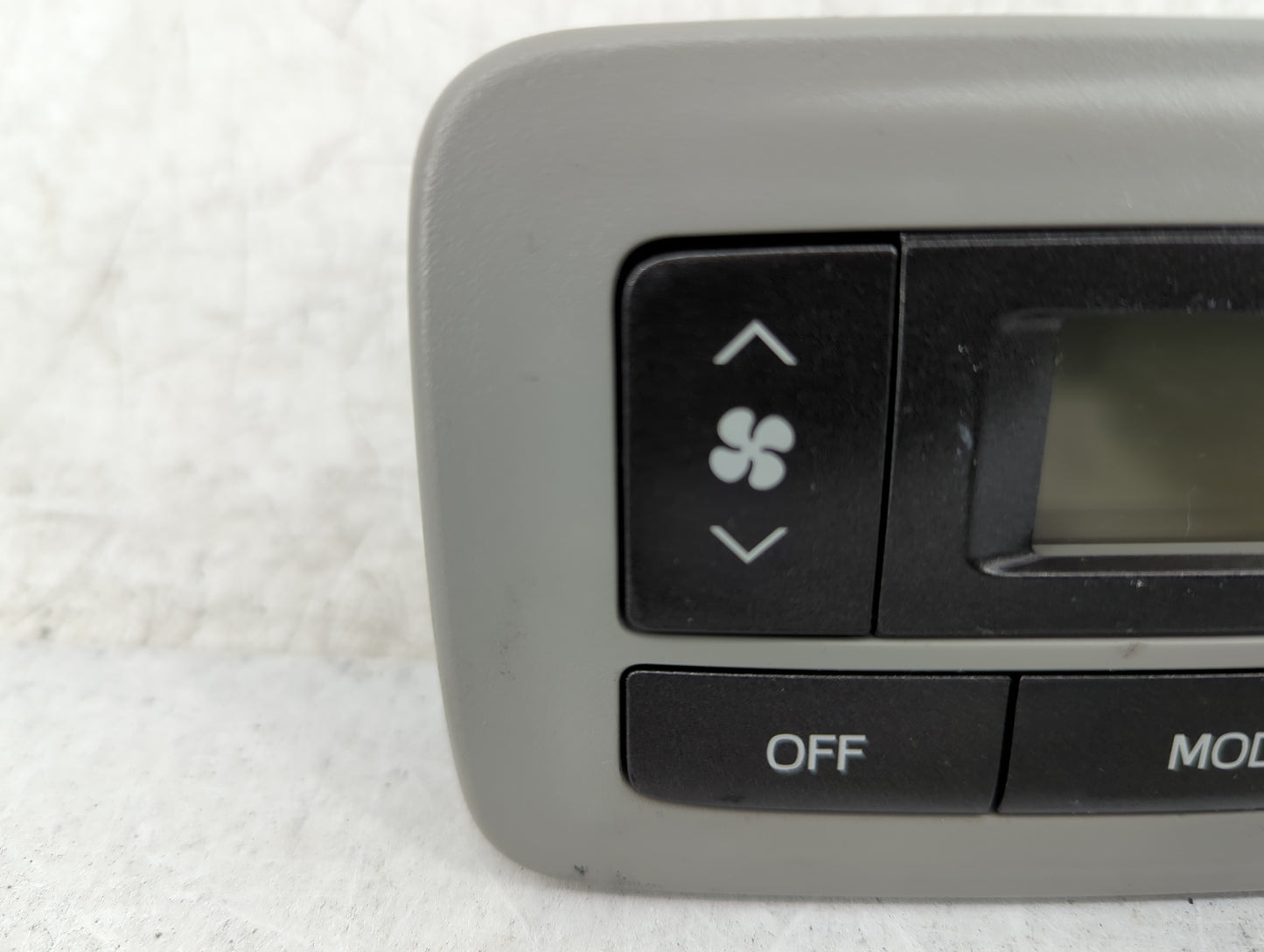 2015-2017 Toyota Sienna Climate Control Module Temperature AC/Heater Replacement Fits Fits 2015 2016 2017 OEM Used Auto Part
