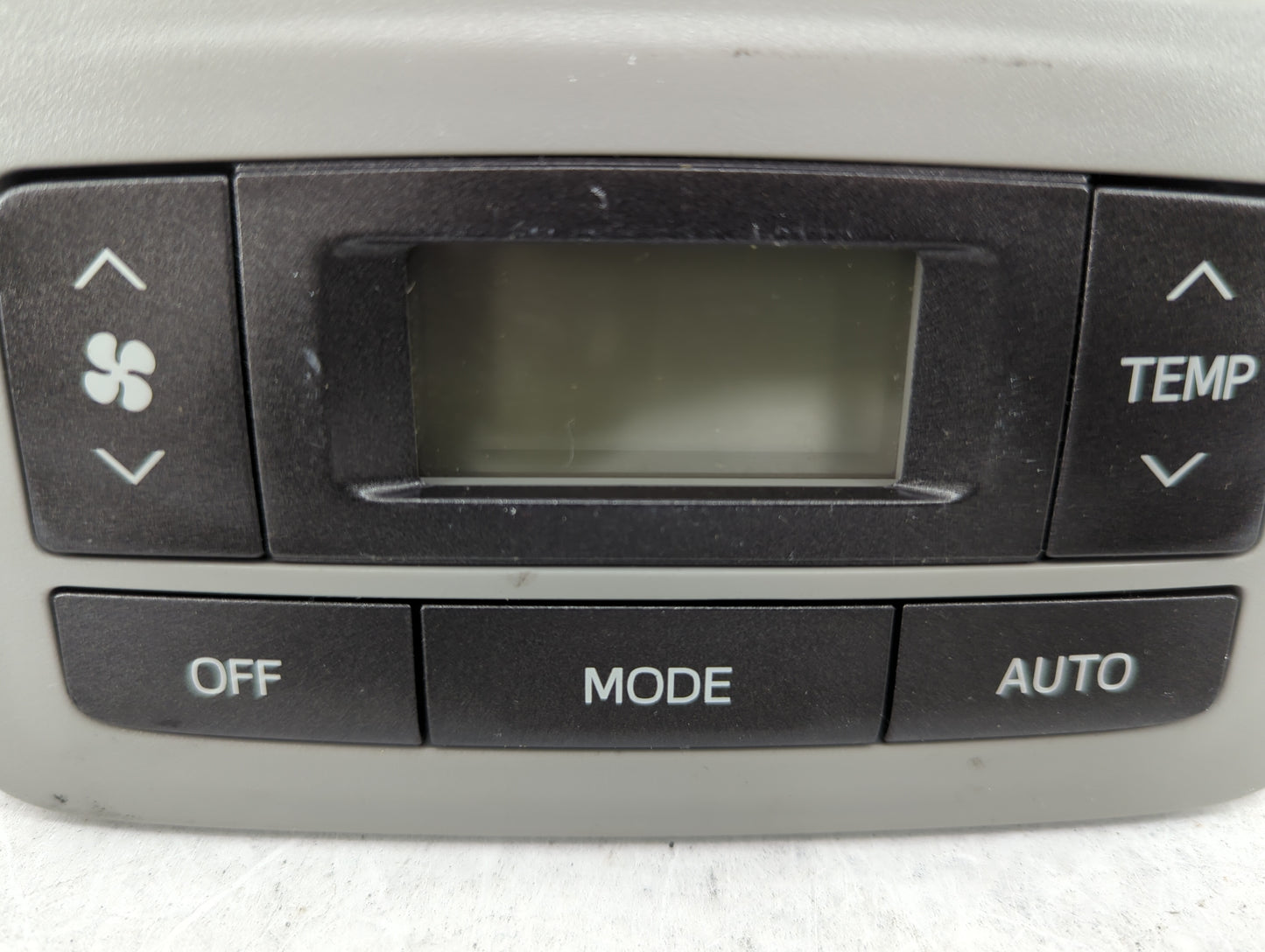 2015-2017 Toyota Sienna Climate Control Module Temperature AC/Heater Replacement Fits Fits 2015 2016 2017 OEM Used Auto Part