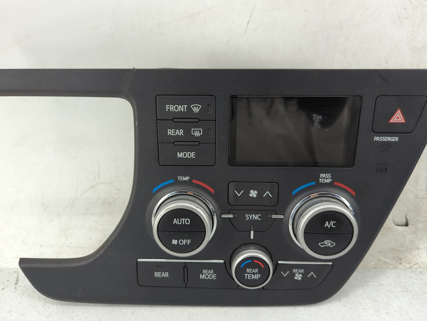 2015-2020 Toyota Sienna Climate Control Module Temperature AC/Heater Replacement P/N:55900-08200 MX237050-0345 Fits OEM Used