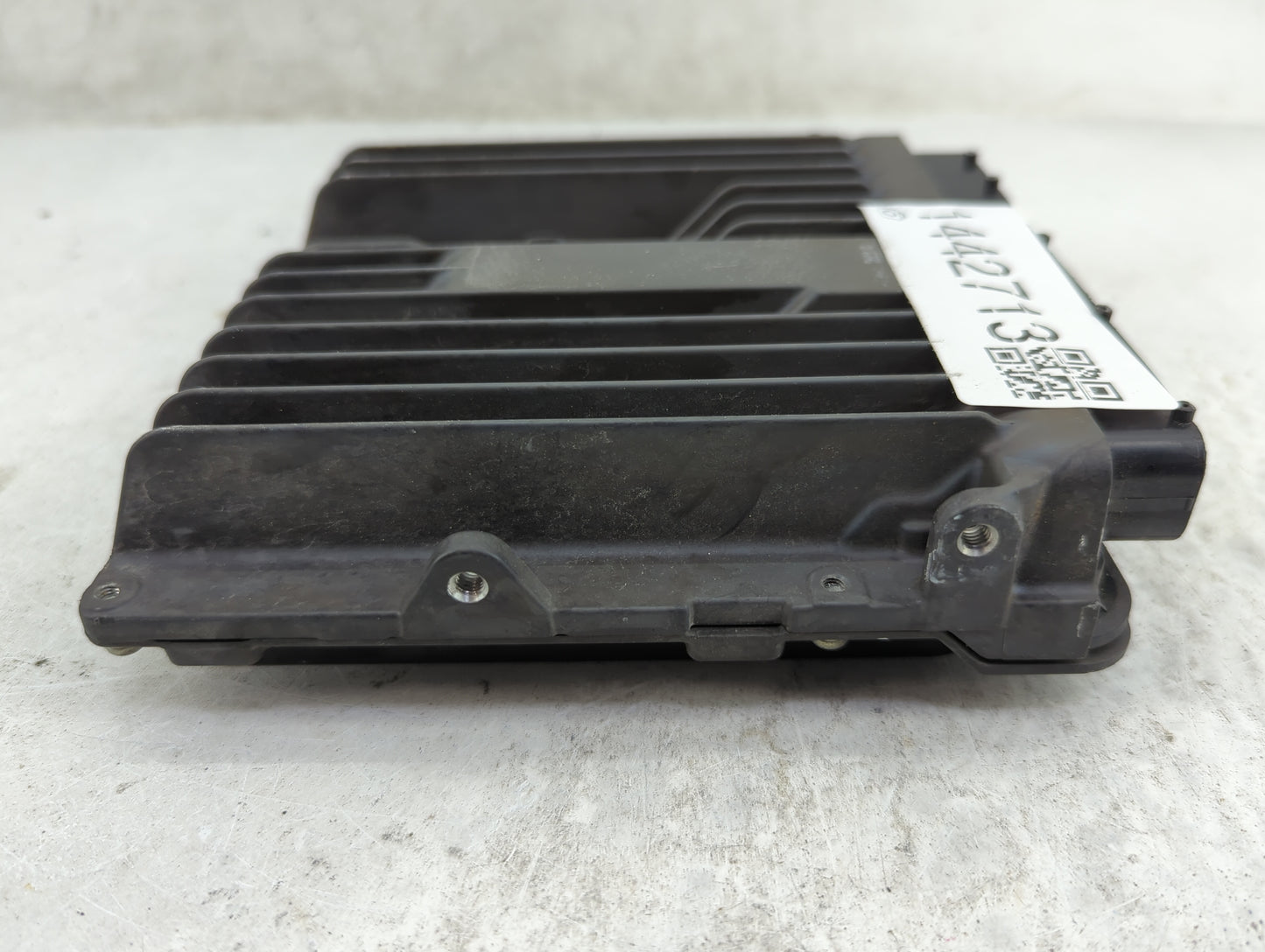 2017 Toyota Sienna PCM Engine Control Computer ECU ECM PCU OEM P/N:89661-08165 TN276200-6310 Fits OEM Used Auto Parts - Oemu