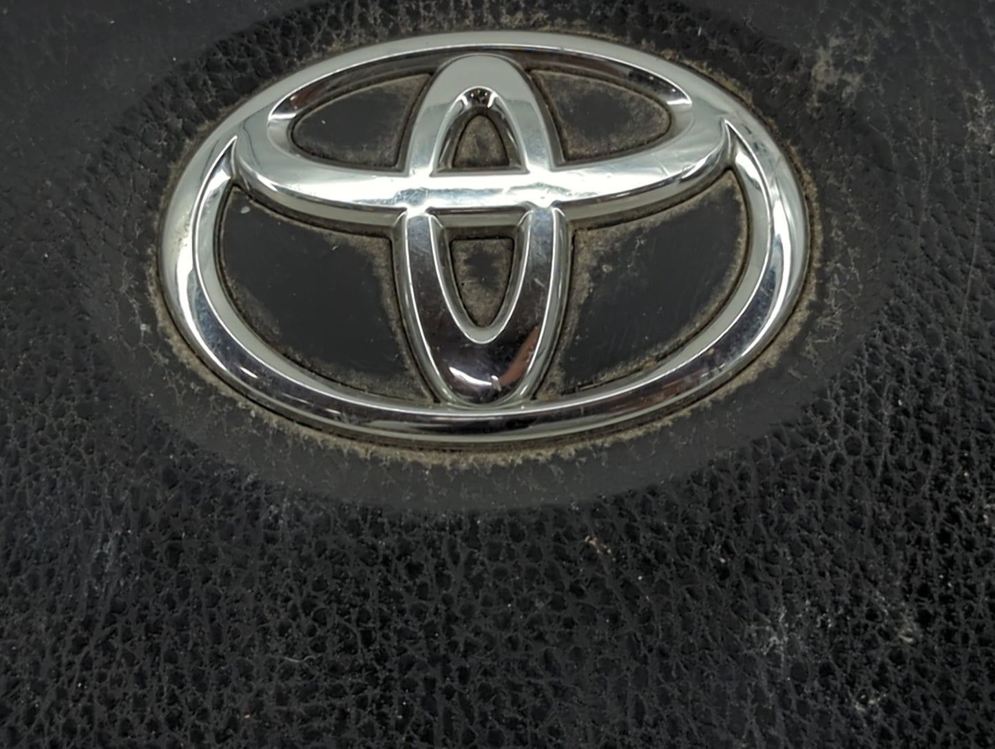 2017 Toyota Sienna Air Bag Driver Left Steering Wheel Mounted Black - Oemusedautoparts1.com