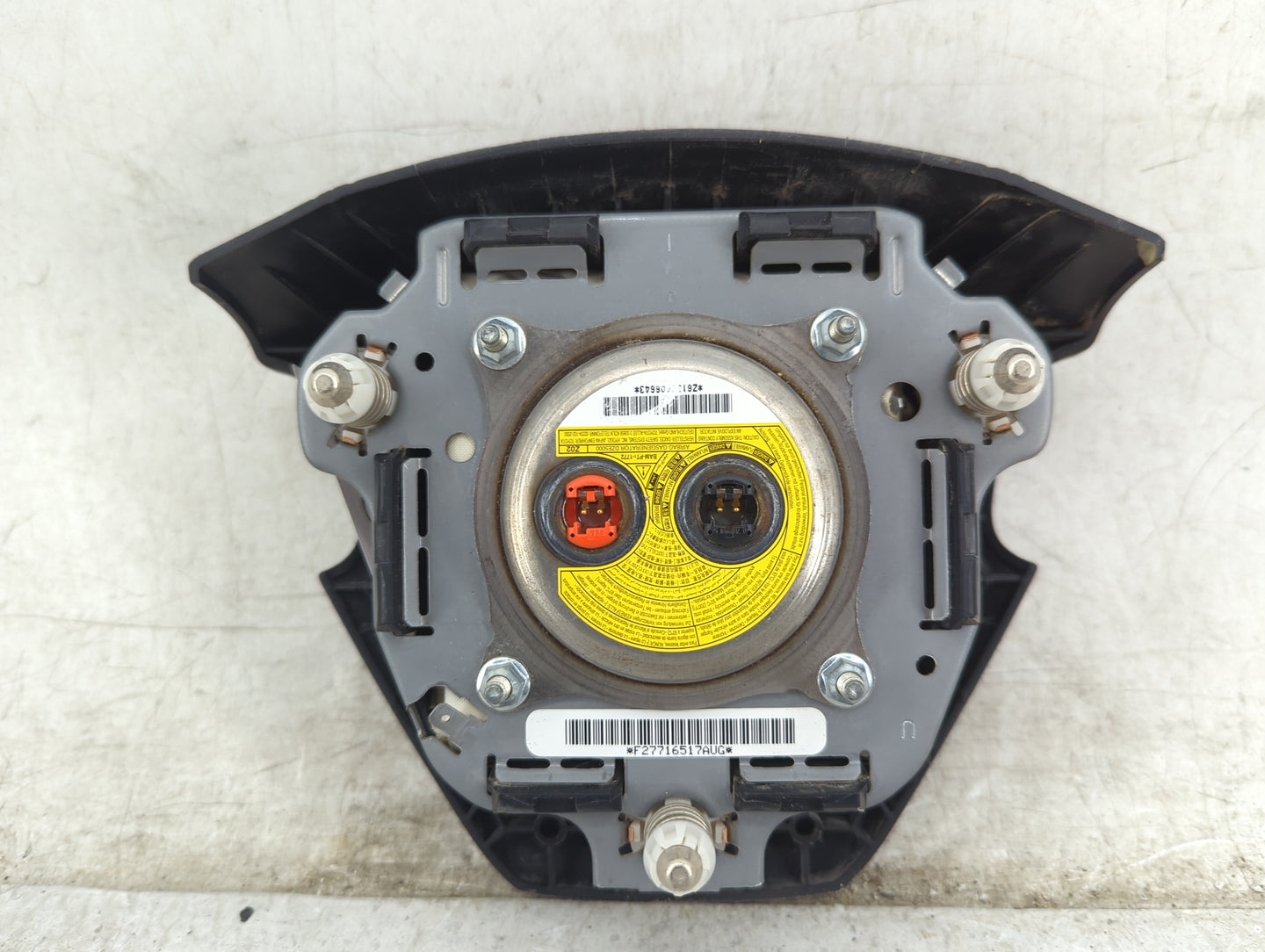 2017 Toyota Sienna Air Bag Driver Left Steering Wheel Mounted Black - Oemusedautoparts1.com