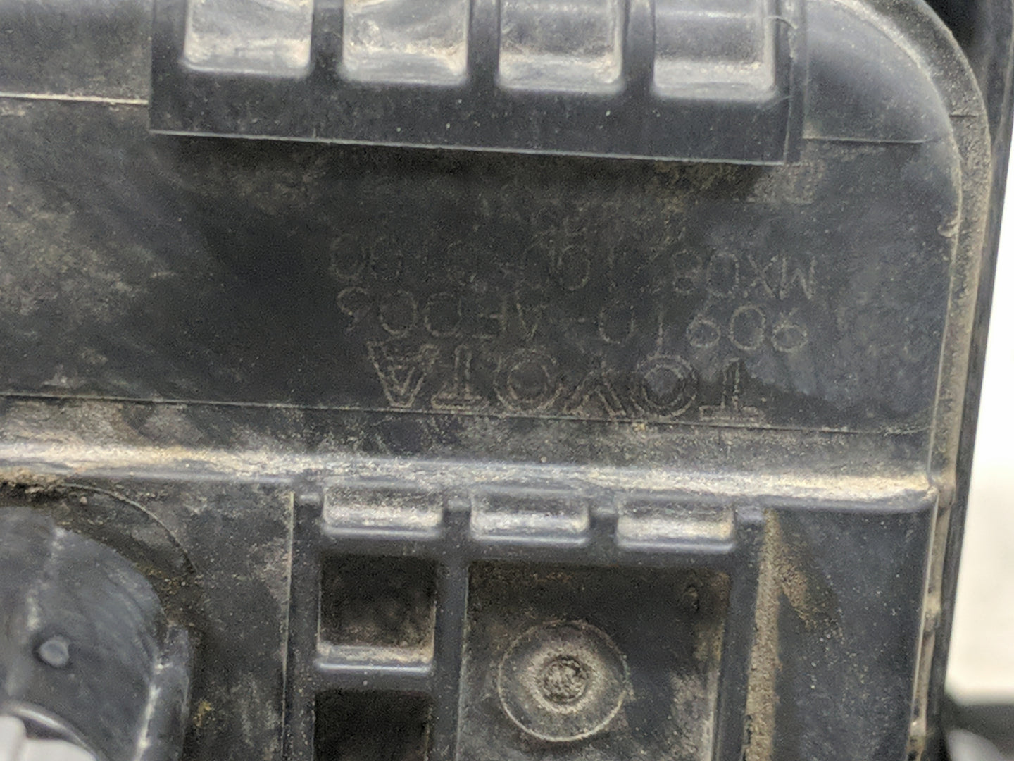 2017 Toyota Sienna Fuel Vapor Charcoal Canister 1462036 - Oemusedautoparts1.com