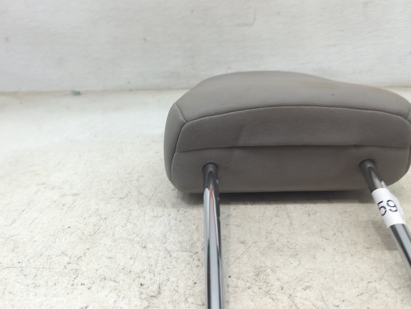 2012-2020 Toyota Sienna Headrest Head Rest Front Driver Passenger Seat Fits Fits 2012 2013 2014 2015 2016 2017 2018 2019 202