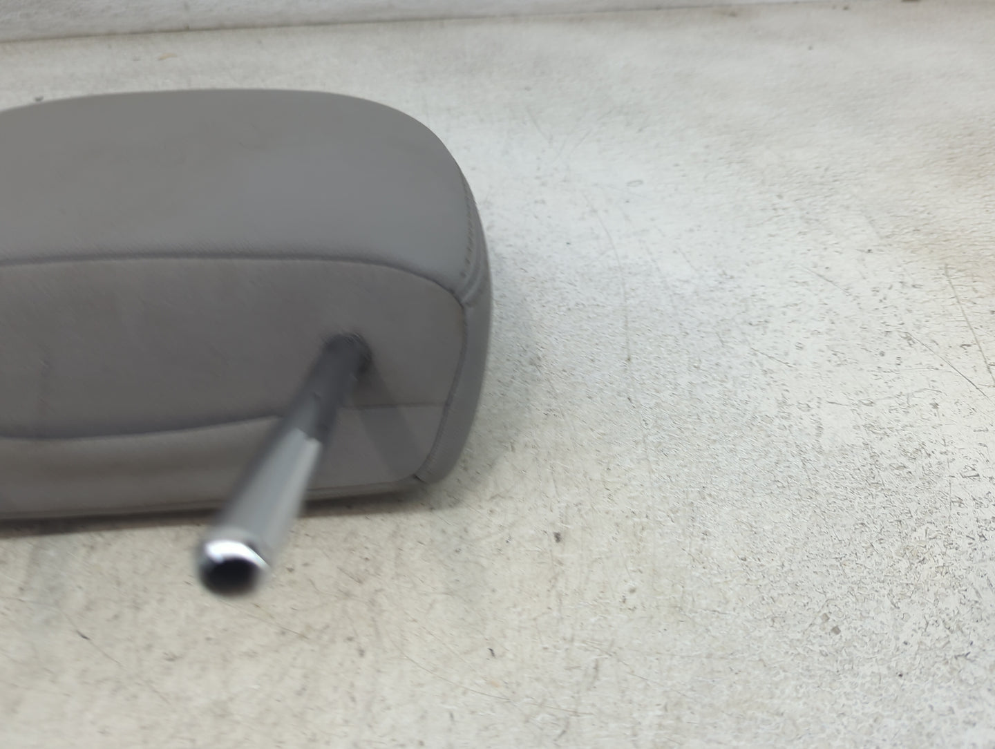 2012-2020 Toyota Sienna Headrest Head Rest Front Driver Seat Grey 1470613 - Oemusedautoparts1.com