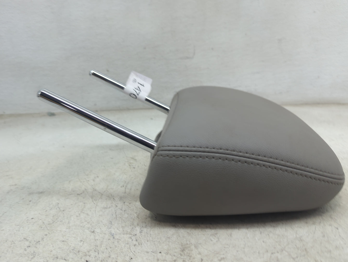 2012-2020 Toyota Sienna Headrest Head Rest Front Driver Seat Grey 1470613 - Oemusedautoparts1.com