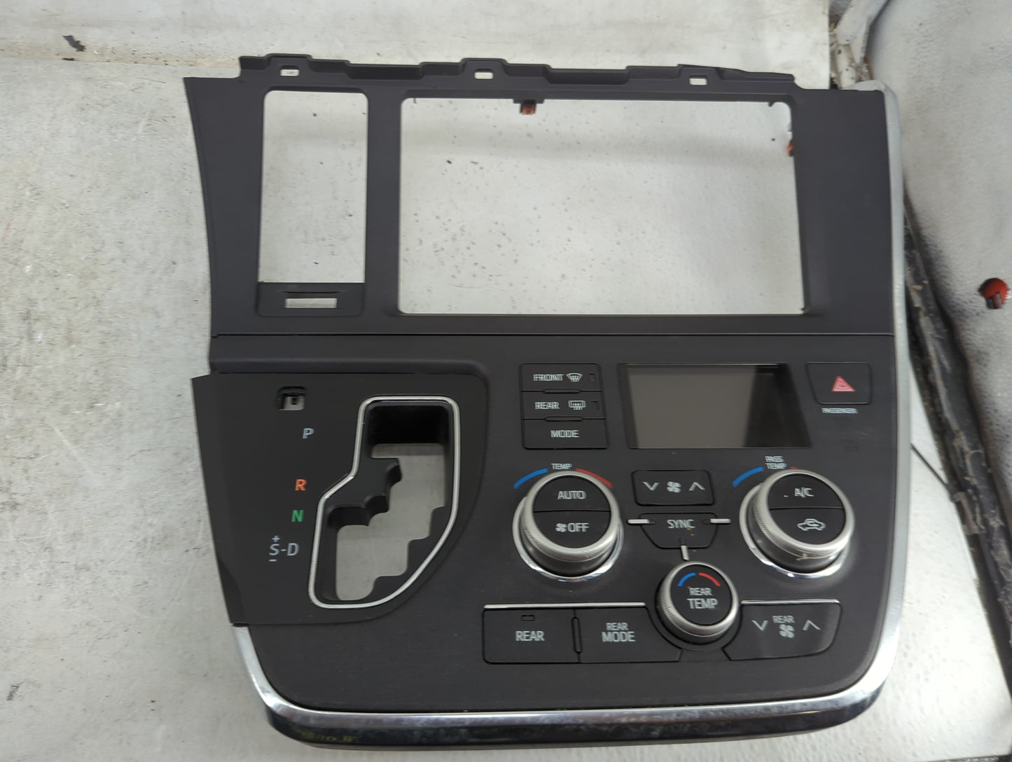 2015-2017 Toyota Sienna Climate Control Module Temperature AC/Heater Replacement Fits Fits 2015 2016 2017 OEM Used Auto Part