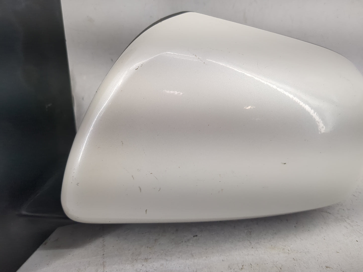 2015-2017 Toyota Sienna Driver Side View Mirror - Left Door Mirror OEM Used - Oemusedautoparts1.com