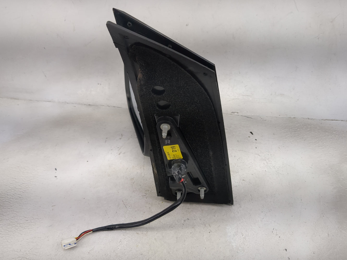 2015-2017 Toyota Sienna Driver Side View Mirror - Left Door Mirror OEM Used - Oemusedautoparts1.com