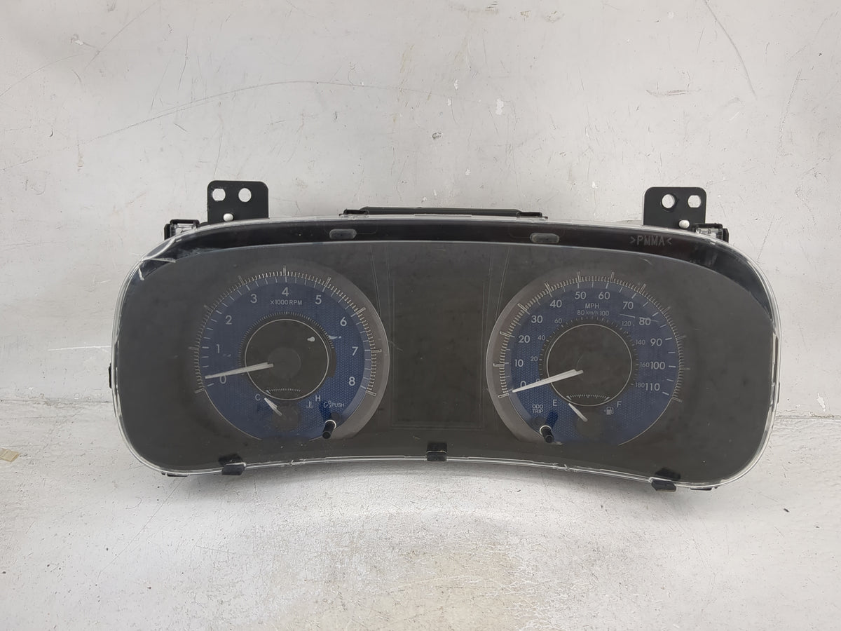 2017 Toyota Sienna Instrument Cluster Speedometer Gauges P/N:83800-08670-00 TN157570-6193 Miles:84K Fits OEM Used Auto Parts