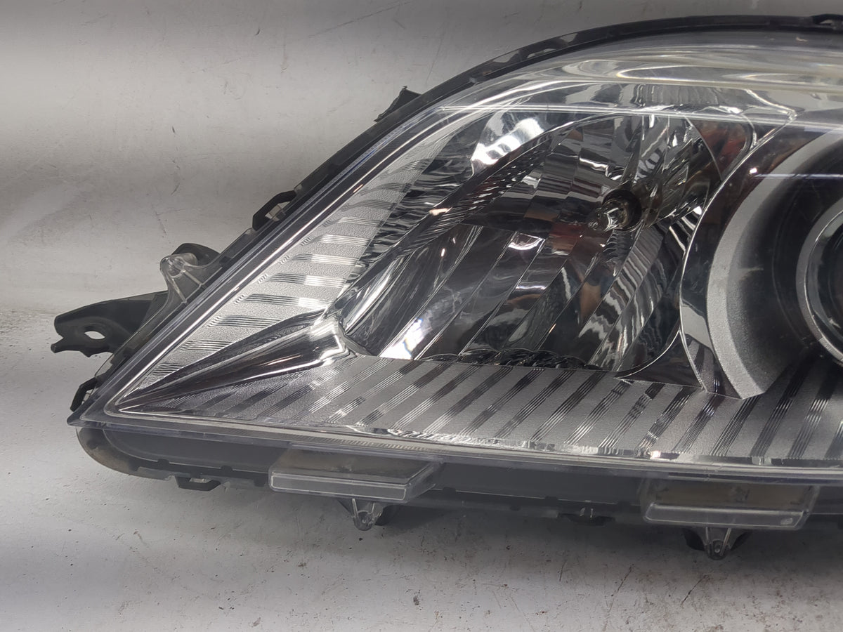 2011-2020 Toyota Sienna Driver Left Oem Head Light Headlight Lamp Black - Oemusedautoparts1.com