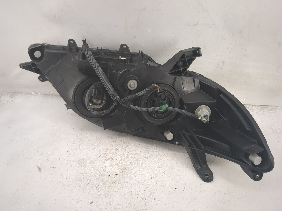 2011-2020 Toyota Sienna Driver Left Oem Head Light Headlight Lamp Black - Oemusedautoparts1.com