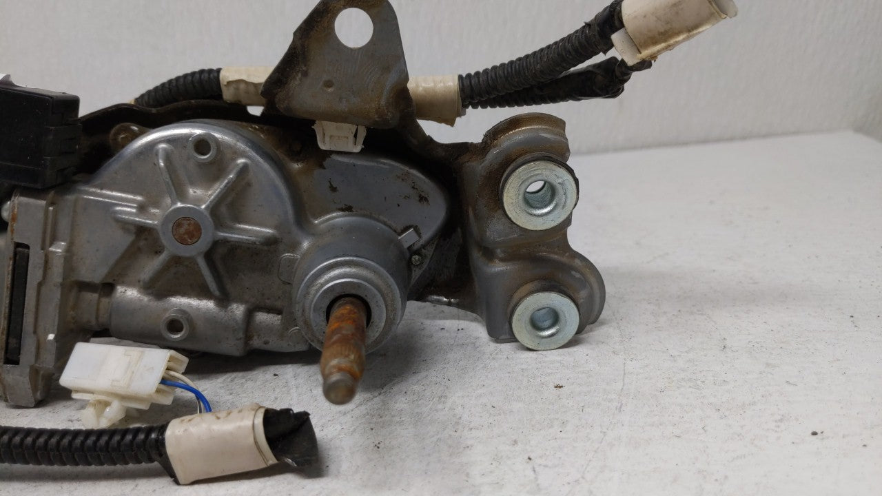 2015-2019 Toyota Sienna Rear Windshield Wiper Motor - Oemusedautoparts1.com