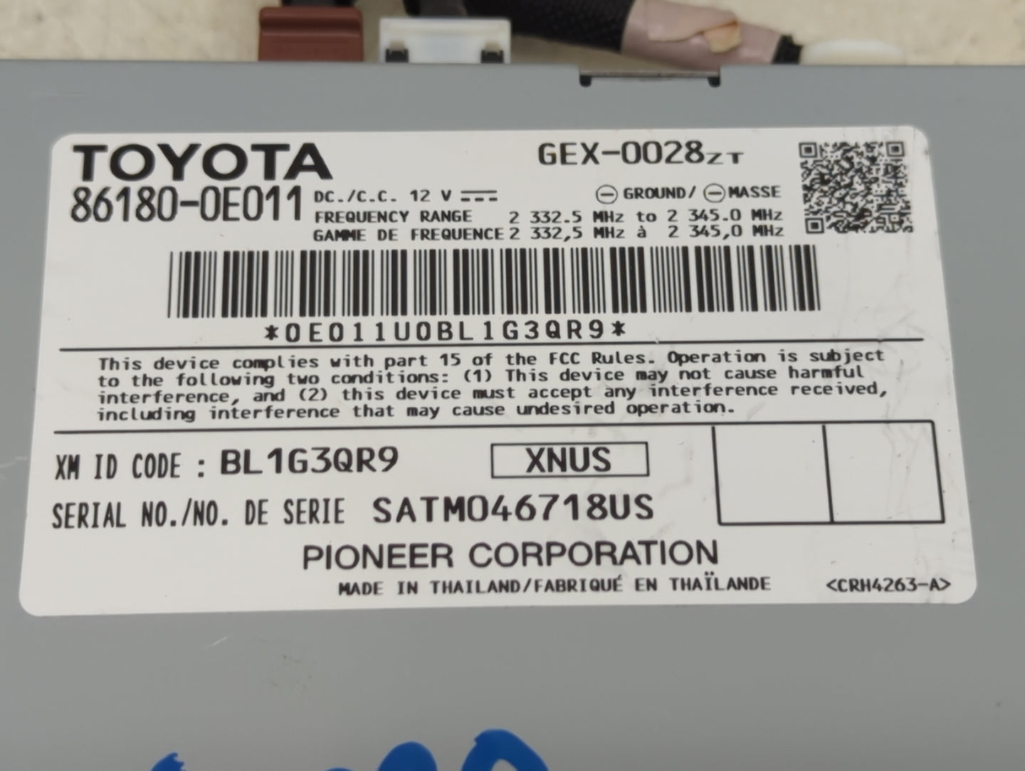 2015-2017 Toyota Sienna Radio AM FM Cd Player Receiver Replacement P/N:86180-0E011 Fits OEM Used Auto Parts - Oemusedautopar