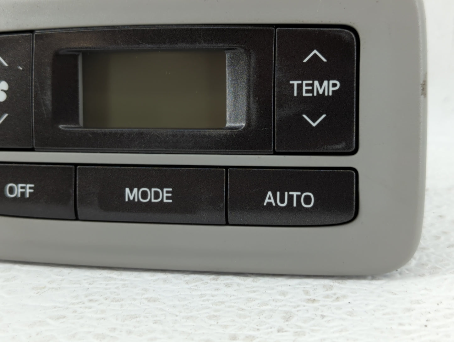 2015-2020 Toyota Sienna Climate Control Module Temperature AC/Heater Replacement P/N:55900-08200 75D875 Fits OEM Used Auto P