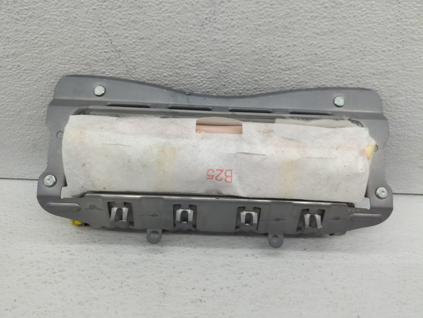 2015-2020 Toyota Sienna Air Bag Driver Left Steering Wheel Mounted P/N:410230816M95 Fits Fits 2015 2016 2017 2018 2019 2020 
