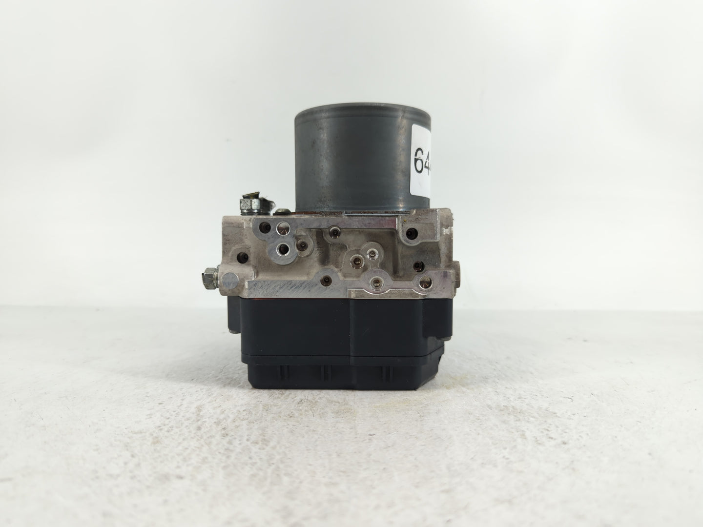 2017 Toyota Sienna ABS Pump Control Module Replacement P/N:133000-5700 89541-08260, 44540-08260 Fits OEM Used Auto Parts - O
