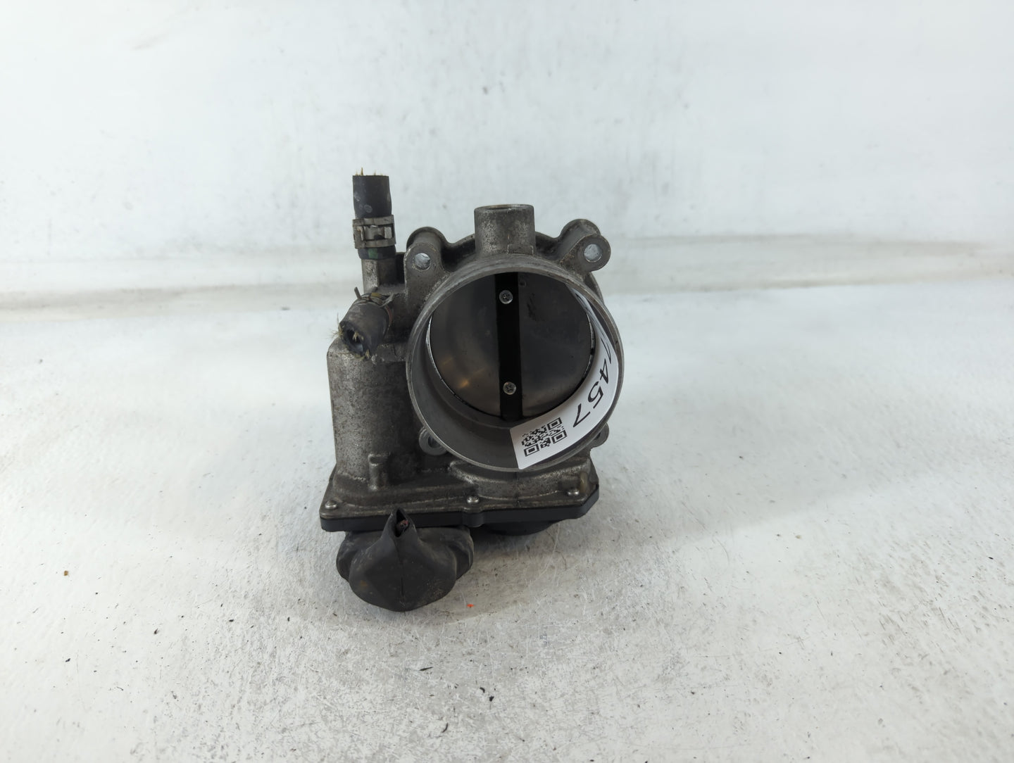 2017-2020 Toyota Sienna Throttle Body P/N:22030-0P060 7A10 Fits Fits 2016 2017 2018 2019 2020 2021 2022 OEM Used Auto Parts 