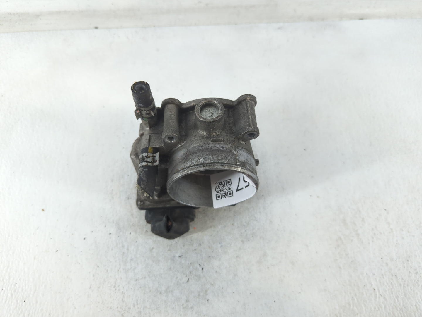 2017-2020 Toyota Sienna Throttle Body P/N:22030-0P060 7A10 Fits Fits 2016 2017 2018 2019 2020 2021 2022 OEM Used Auto Parts 