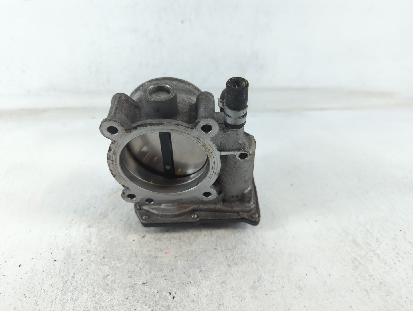 2017-2020 Toyota Sienna Throttle Body P/N:22030-0P060 7A10 Fits Fits 2016 2017 2018 2019 2020 2021 2022 OEM Used Auto Parts 