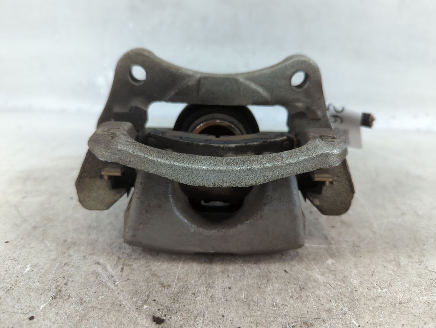 2011-2020 Toyota Sienna Front Driver Left Brake Caliper 775126 - Oemusedautoparts1.com