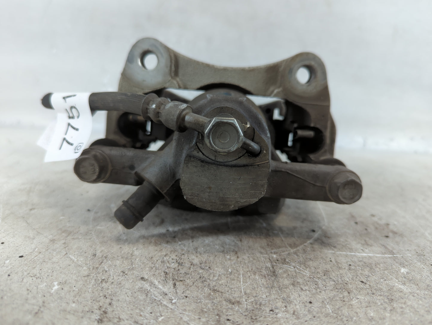 2011-2020 Toyota Sienna Front Driver Left Brake Caliper 775126 - Oemusedautoparts1.com