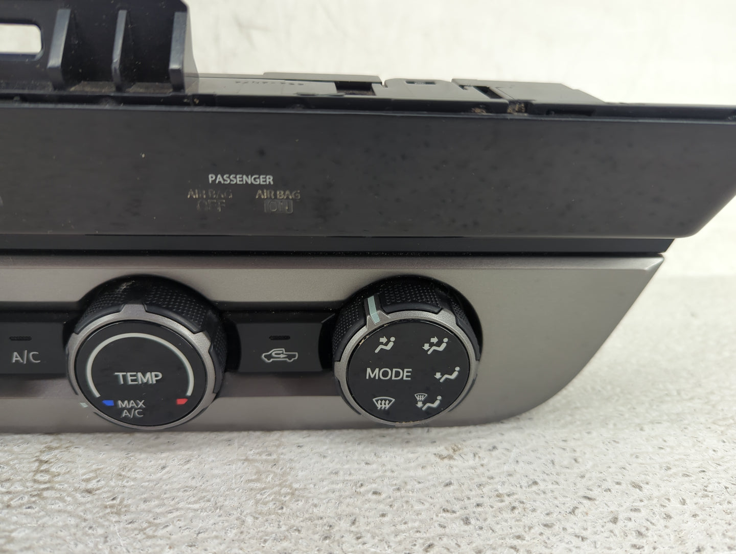 2016-2020 Toyota Tacoma Climate Control Module Temperature AC/Heater Replacement P/N:75H595 Fits Fits 2016 2017 2018 2019 20