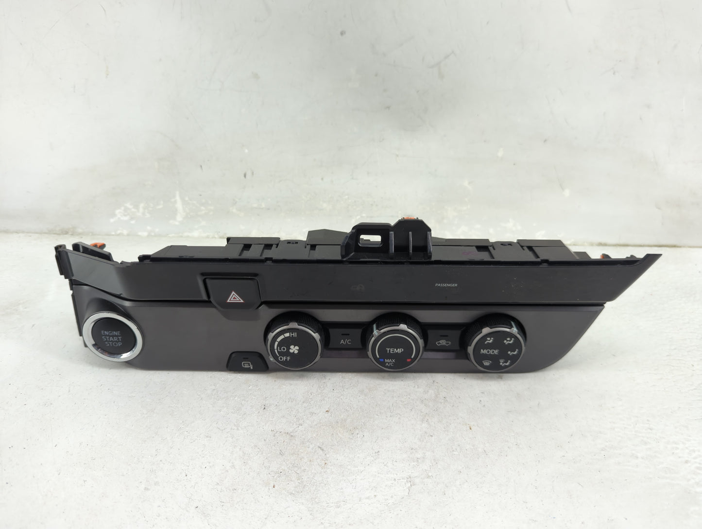 2017 Toyota Tacoma Climate Control Module Temperature AC/Heater Replacement P/N:75H595 Fits OEM Used Auto Parts - Oemusedaut