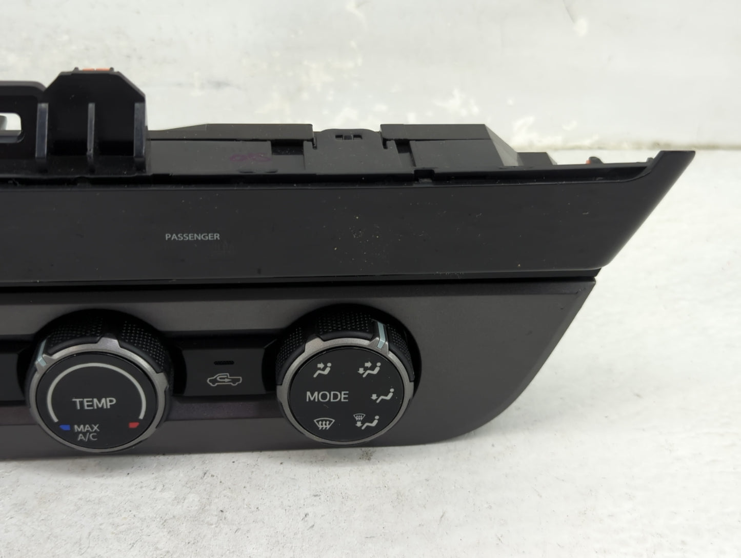2017 Toyota Tacoma Climate Control Module Temperature AC/Heater Replacement P/N:75H595 Fits OEM Used Auto Parts - Oemusedaut