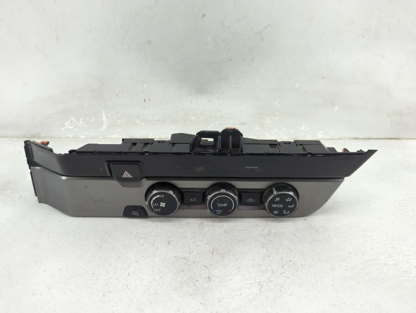 2017 Toyota Tacoma Climate Control Module Temperature AC/Heater Replacement P/N:75H595 Fits OEM Used Auto Parts - Oemusedaut